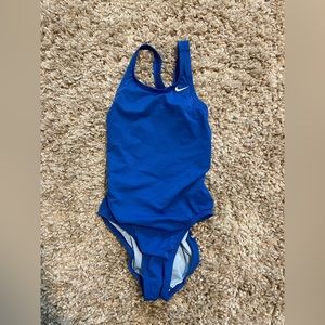 Nike One Piece Swimsuit SIZE 28 (Not plus size)